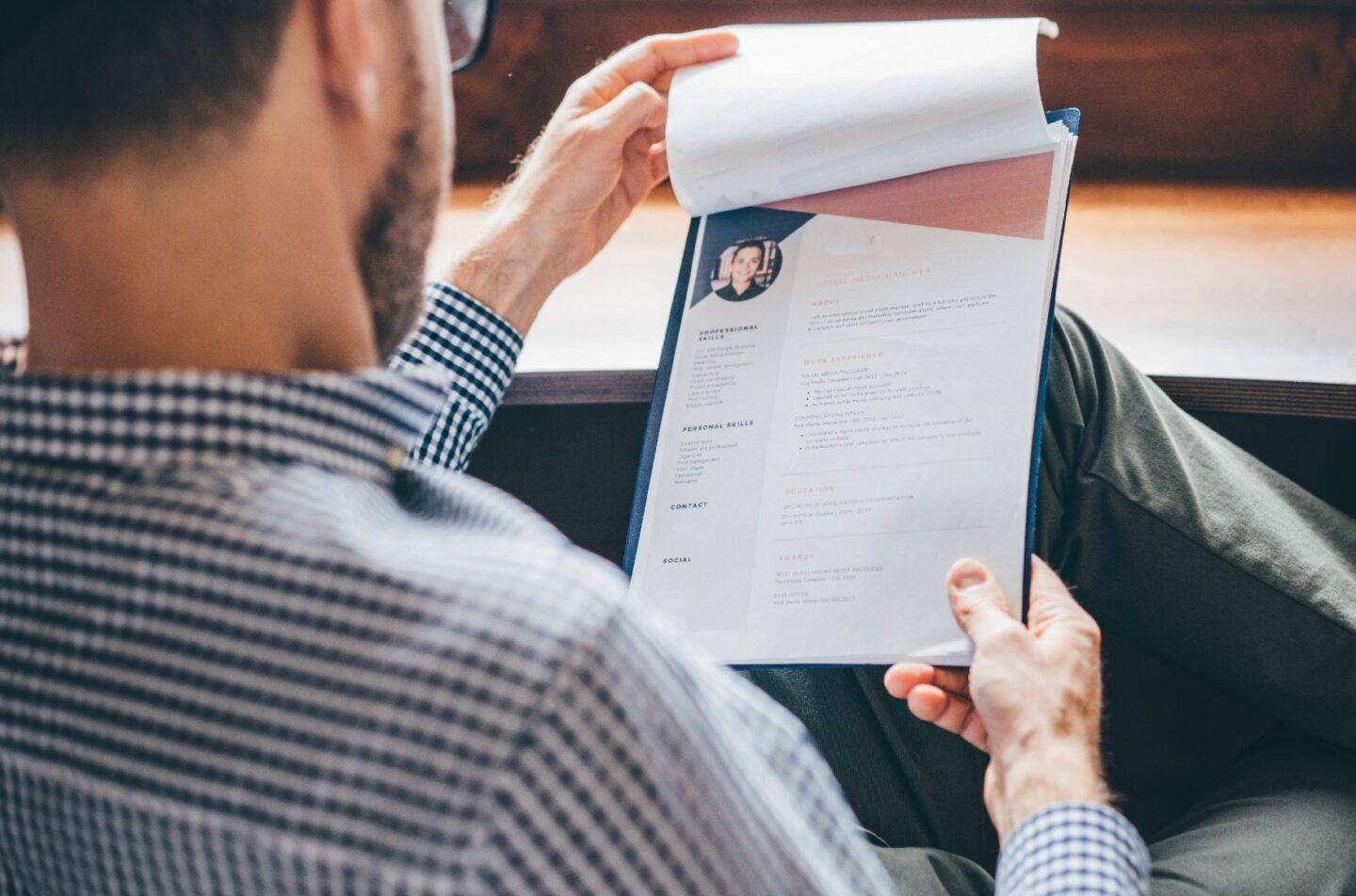 CV, rozmowa o pracę, rynek pracy, staż