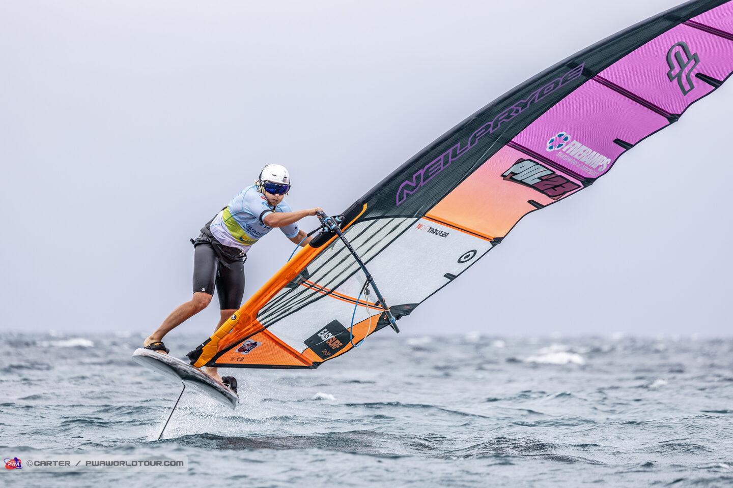 Na zdjęciu Maciej Rutkowski, polski windsurfer