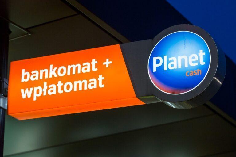 Na zdjęciu bankomat Planet Cash