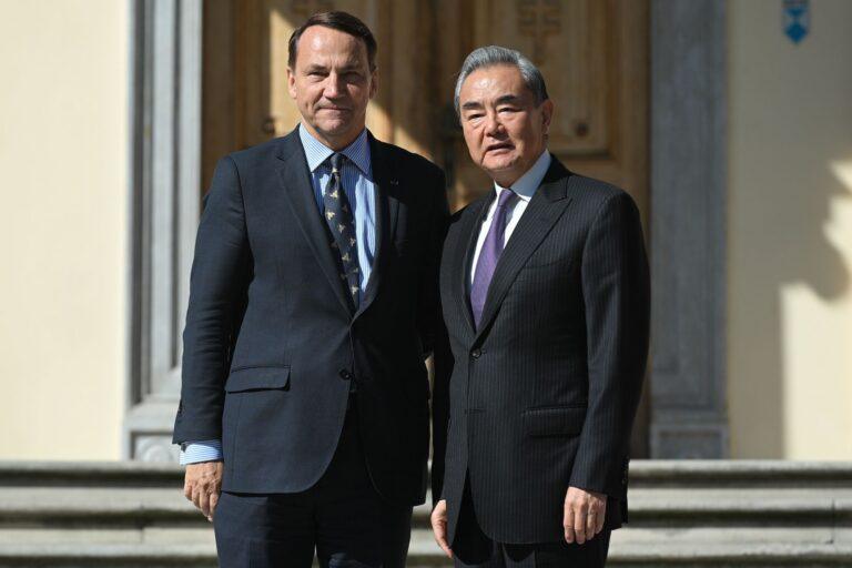 Na zdjęciu: Radosław Sikorski i Wang Yi