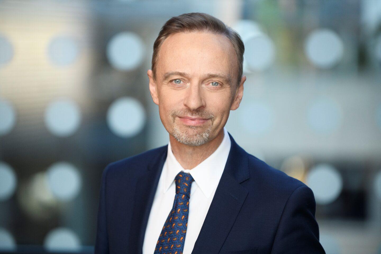 Tomasz Kowalski, prezes Deutsche Bank liczy, że saga frankowa powoli będzie dobiegać końca. Bank, którym kieruje, chce umacniać swoją pozycję w usługach depozytariusza. Fot. Deutsche Bank