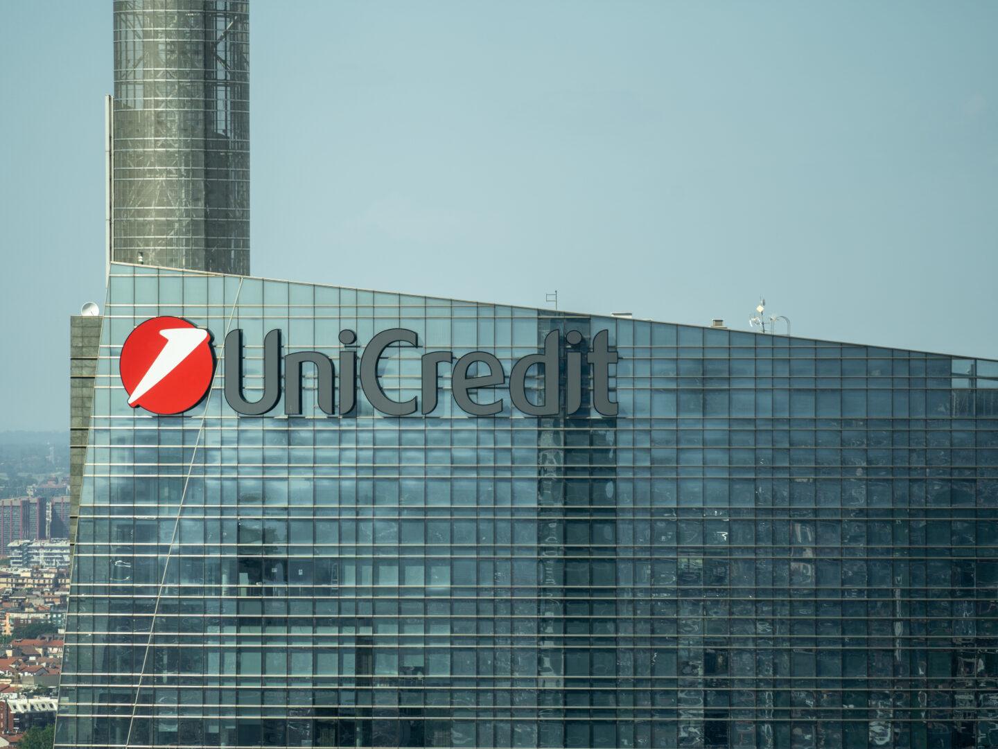 UniCredit oficjalnie uruchamia działalność na polskim rynku. Liczy, że przekona klientów szeroką i tanią ofertą inwestycyjną oraz szybkim procesem kredytowym. Fot. UniCredit