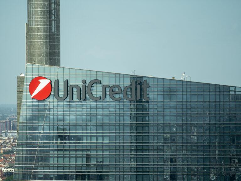 UniCredit oficjalnie uruchamia działalność na polskim rynku. Liczy, że przekona klientów szeroką i tanią ofertą inwestycyjną oraz szybkim procesem kredytowym. Fot. UniCredit