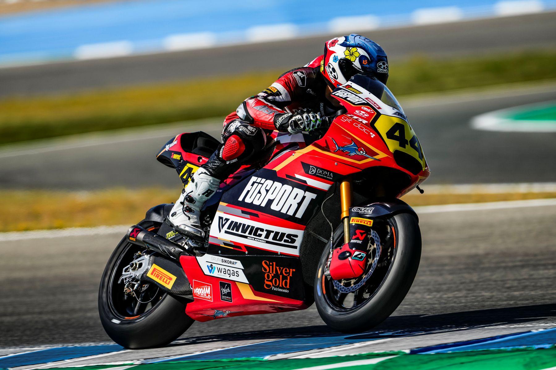 Na zdjęciu Milan Pawelec, polski motocyklista