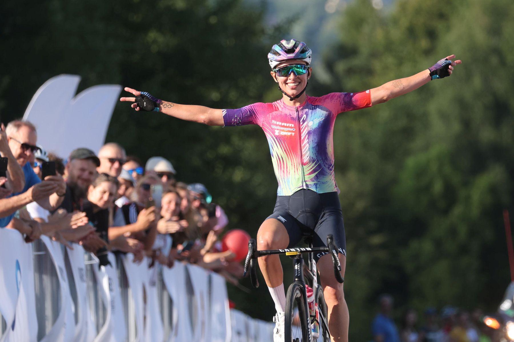 Na zdjęciu Katarzyna Niewiadoma, najlepsza polska kolarka