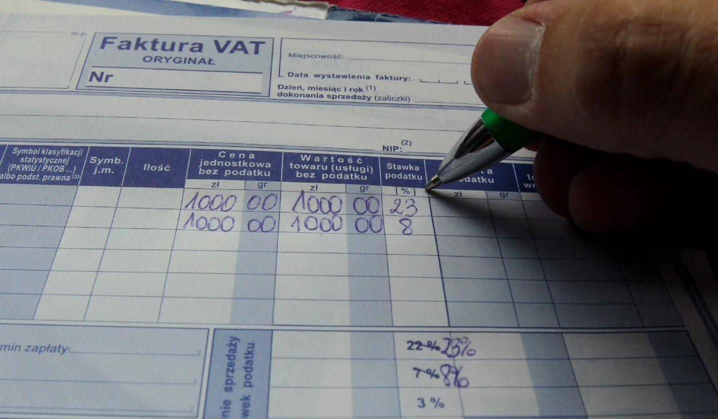 Czy podatek VAT spadnie do 22 proc?