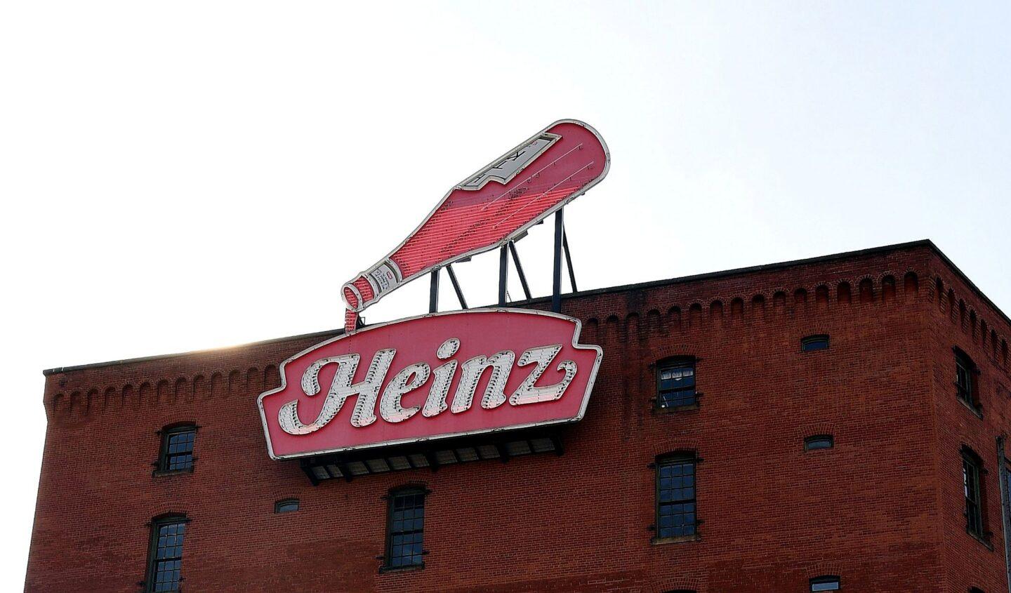 Na zdjęciu: Historyczne logo firmy Heinz