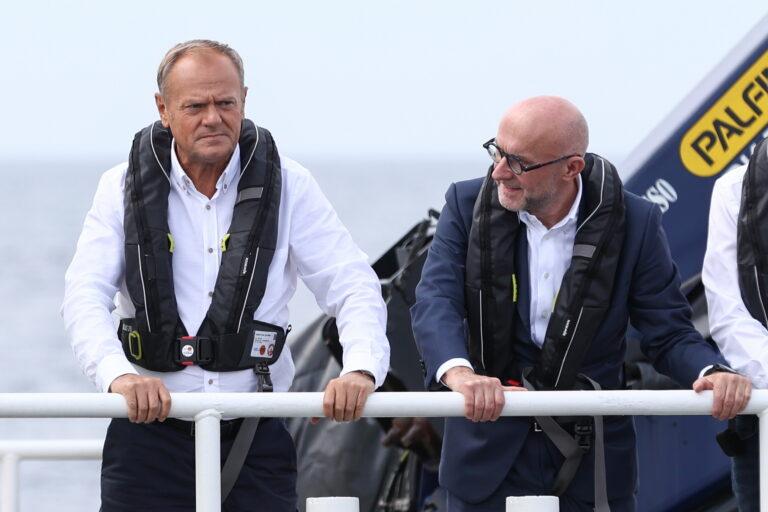 Premier Donald Tusk i prezes Orlenu Ireneusz Fąfara