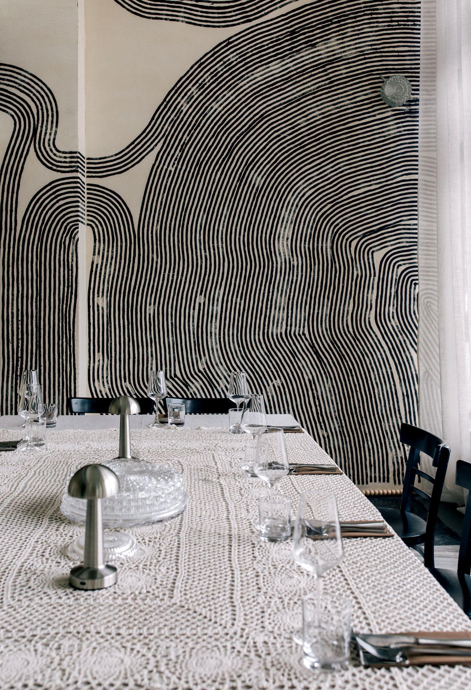 Wnętrza restauracji The Eatery na warszawskim Powiślu