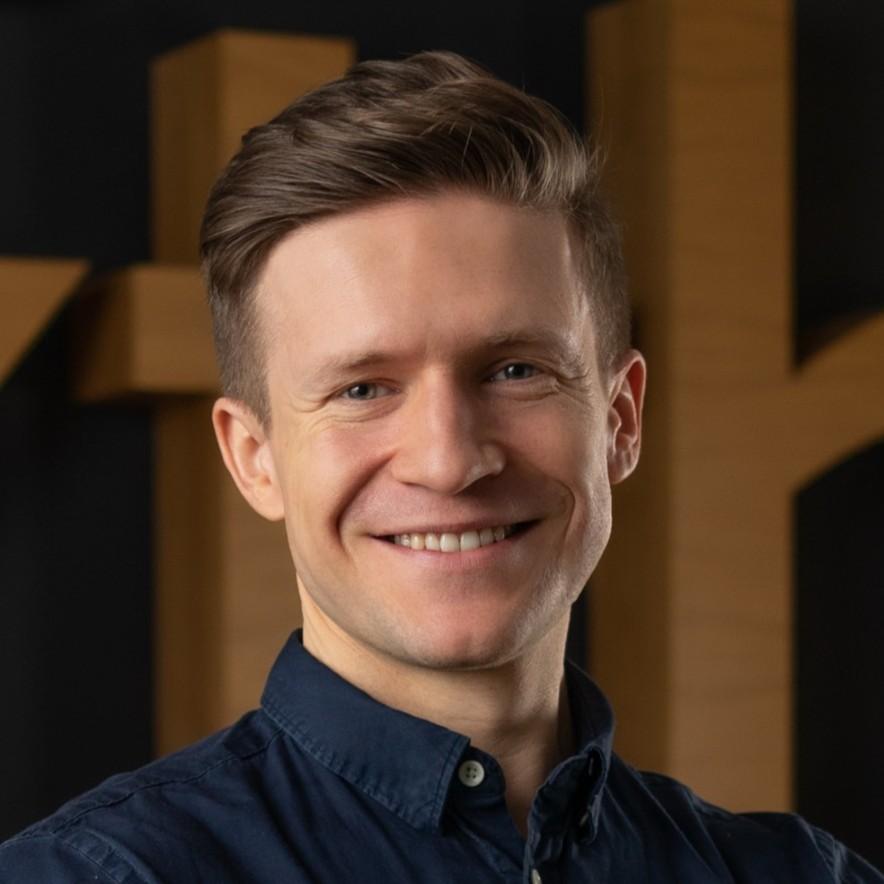 Chief Product & Technology Officer w XTB