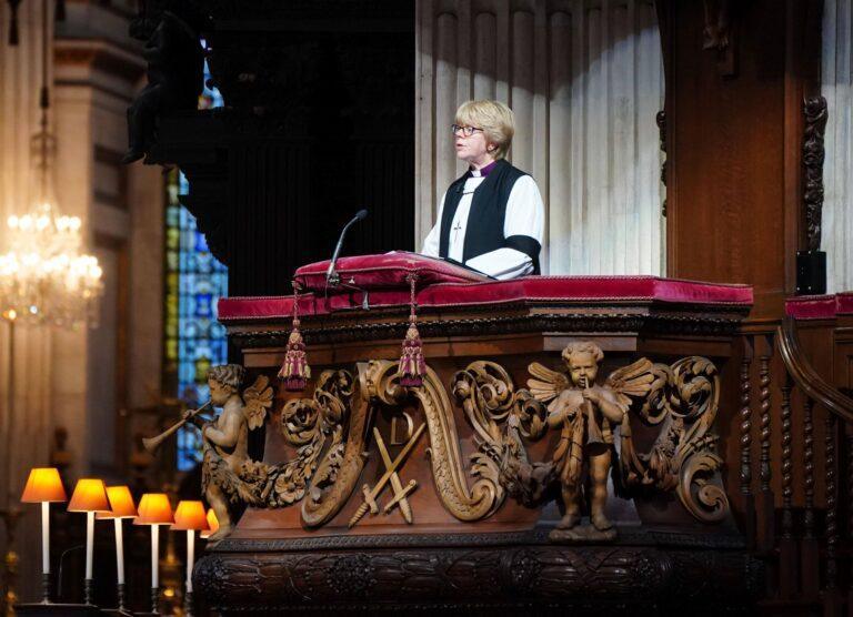 Na zdjęciu: Arcybiskup Canterbury Sarah Mullally