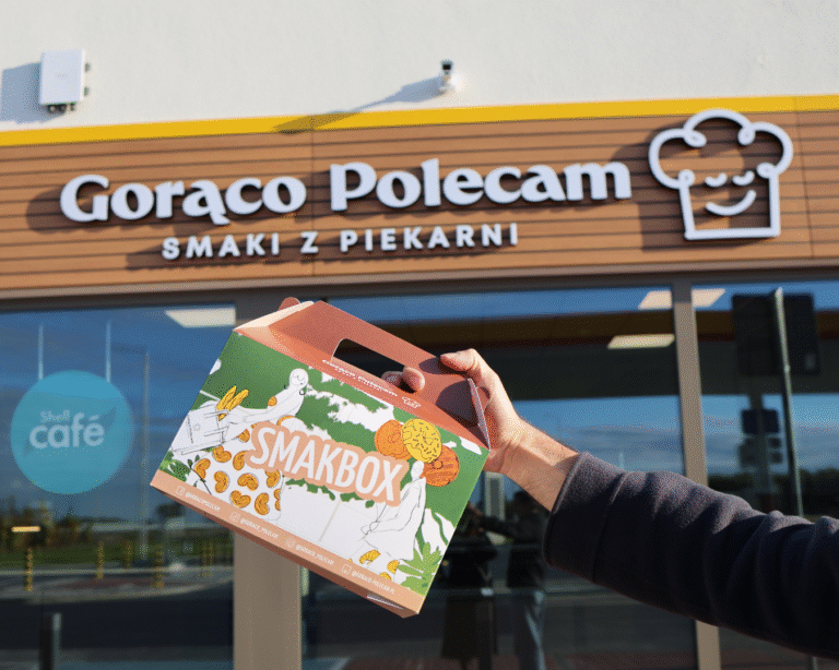 Na zdjęciu punkt Gorąco Polecam. Smaki z piekarni na stacji Shell