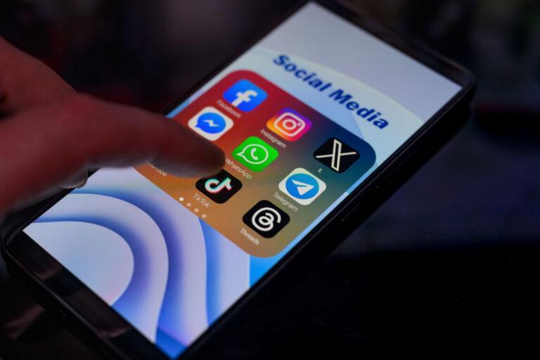 Dezinformacja podbija media społecznościowe