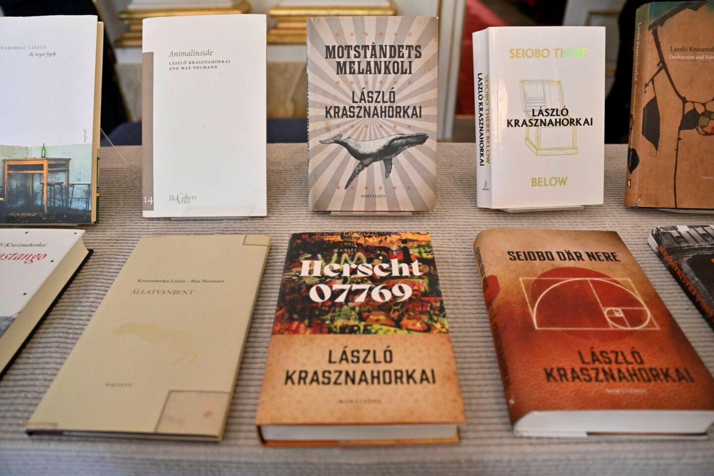 Na zdjęciu: Książki László Krasznahorkaiego