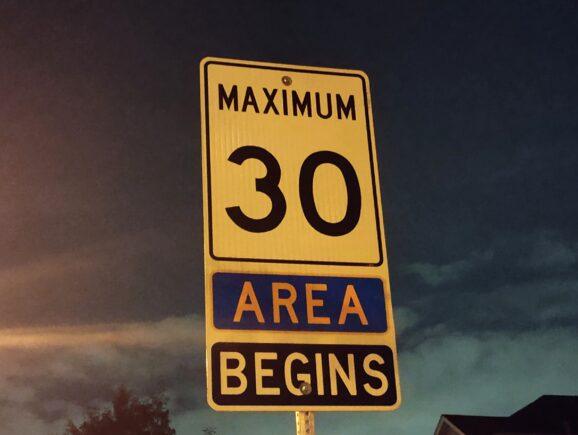 Kamery przy szkołach naprawdę działają. Toronto zarobiło miliony i poprawiło bezpieczeństwo