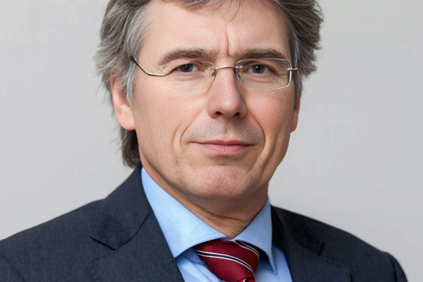 Prof. Adriaan Schout