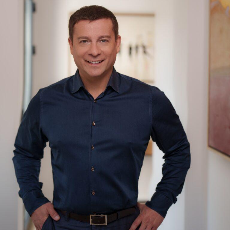 Komputronik rusza do ofensywy z pomocą znanych przedsiębiorców. „Nasza aktualna wycena giełdowa jest niemal kuriozalna”