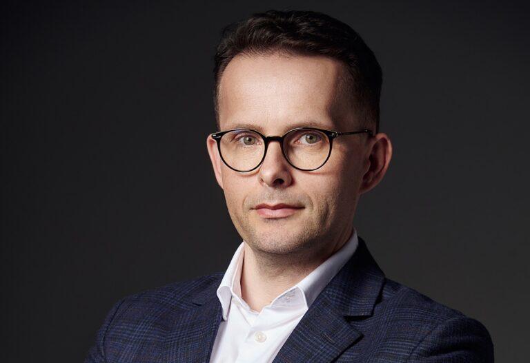 Maciej Bułkowski, prezes Carumy