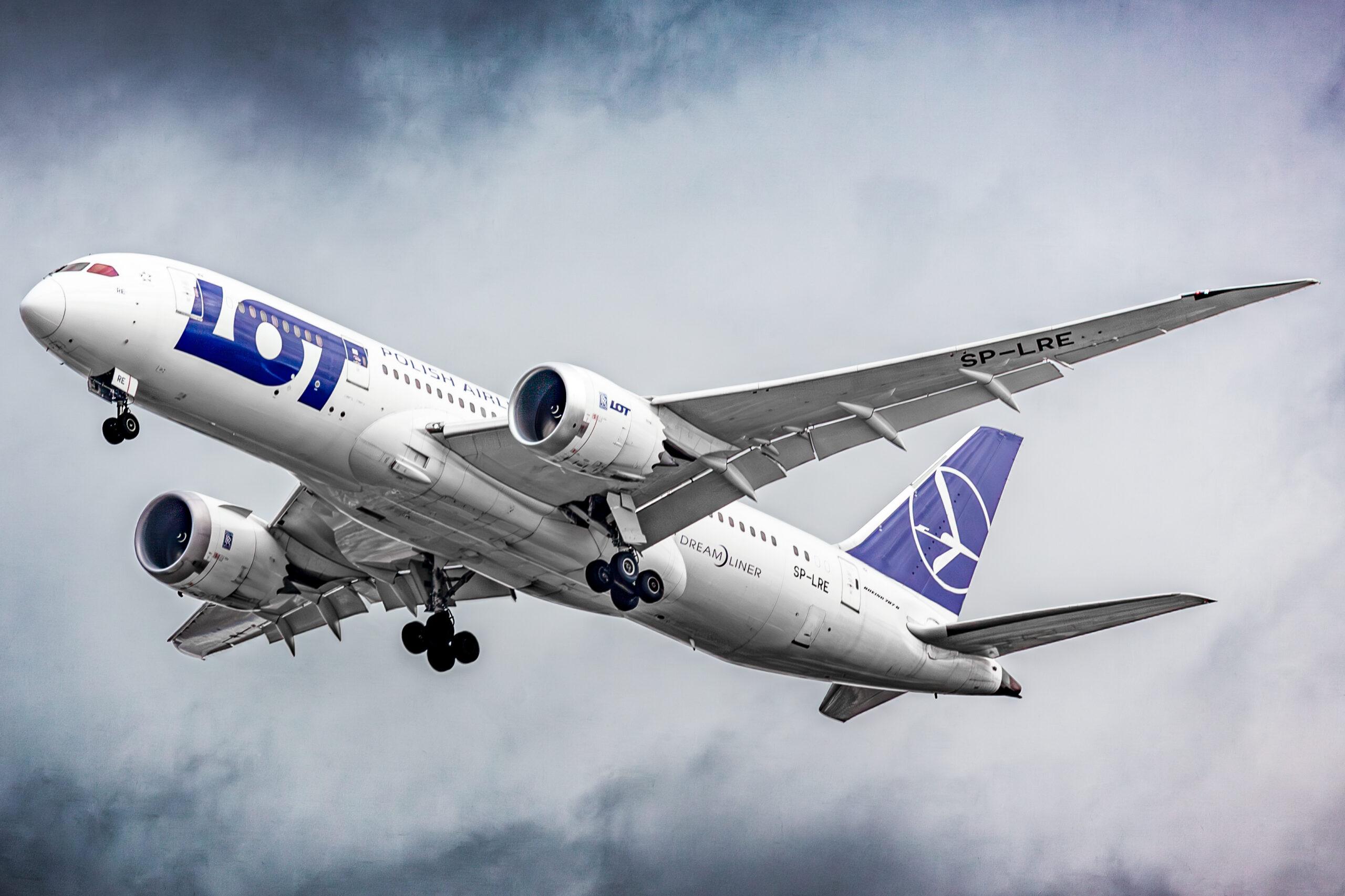 LOT na finiszu przejęcia Smartwings. To może być konieczność. Europejskie niebo się konsoliduje