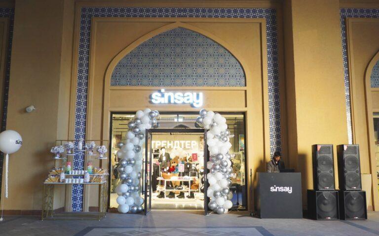 2000. sklep Sinsay w Turkiestanie, w Kazachstanie