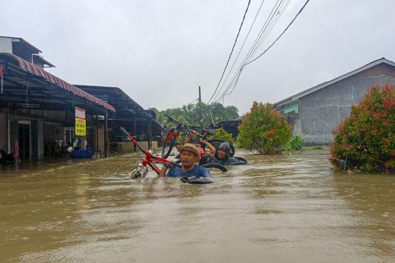 Na zdjęciu: powódź w Indonezji