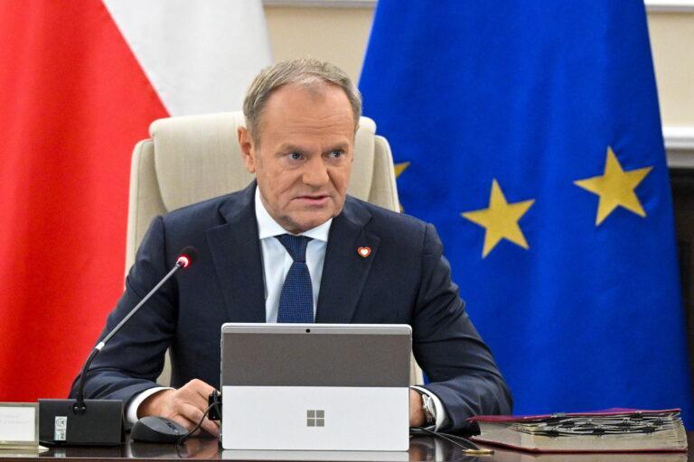Premier Donald Tusk na posiedzeniu rządu w Kancelarii Prezesa Rady Ministrów w Warszawie, 4 listopada 2025 r.