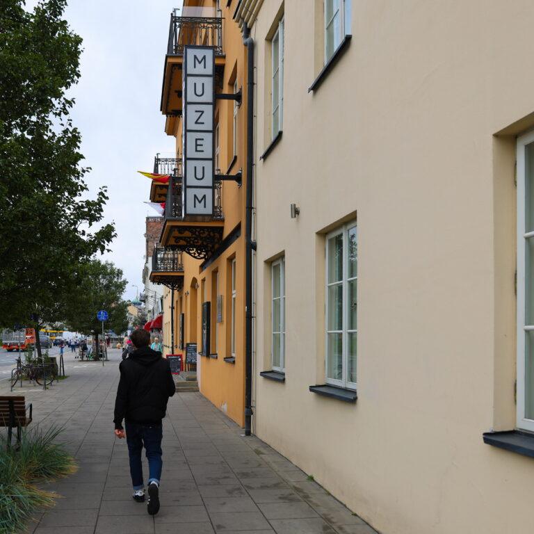 Czy Polska jest bezpiecznym krajem? Co mówią o tym dane i sami Polacy