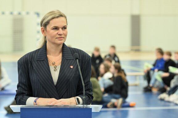 Co trzeci uczeń wybiera edukację zdrowotną. Prawica i Kościół wpływają na niską frekwencję