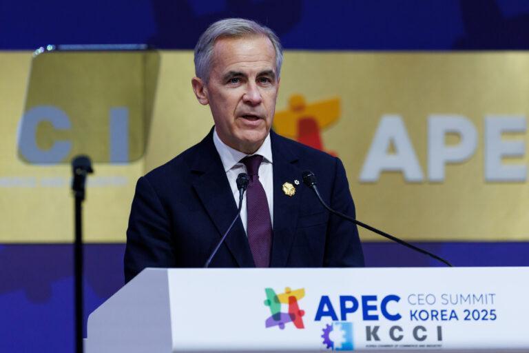 Na zdjęciu premier Kanady Mark Carney na szczycie APEC w południowokoreańskim Gyeongju