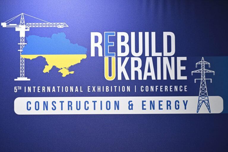 Na zdjęciu logo 5 edycji targów „Rebuild Ukraine – Construction & Energy” w hali EXPO XXI Warszawa