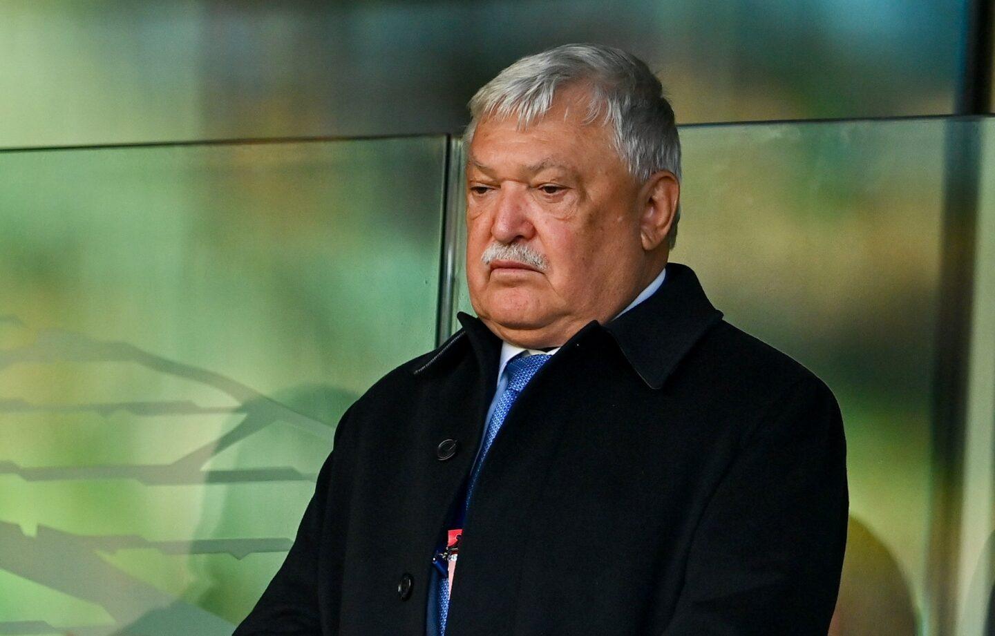 Sandor Csanyi nie jest już wiceliderem spisu najbogatszych Węgrów. Właśnie spadł na trzecią pozycję. (fot. Ben McShane/Sportsfile)