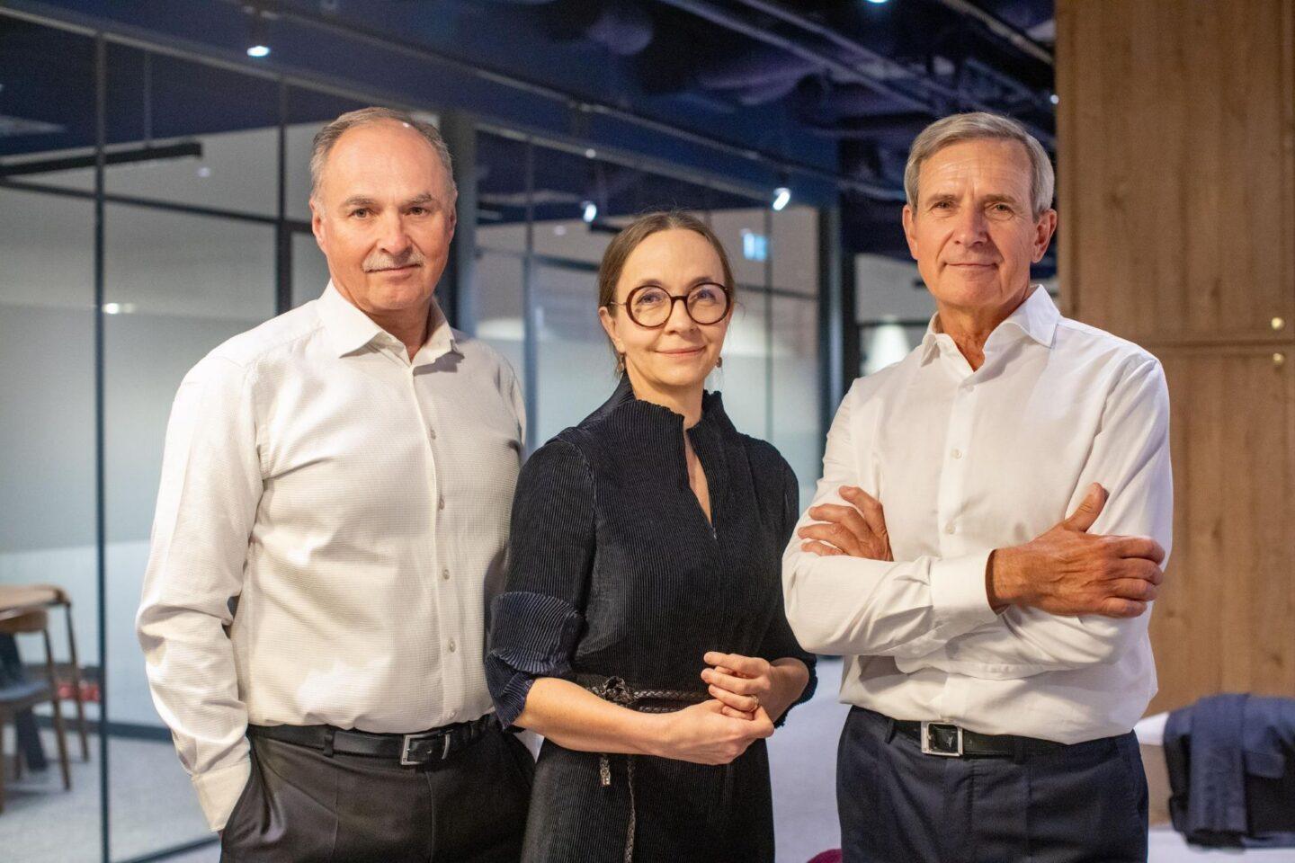 Zespół spółki BioResearch Pharma, od lewej założyciele firmy Łukasz Zybaczyński i prof. Katarzyna Koziak, strategiczny inwestor Marian Popinigis.