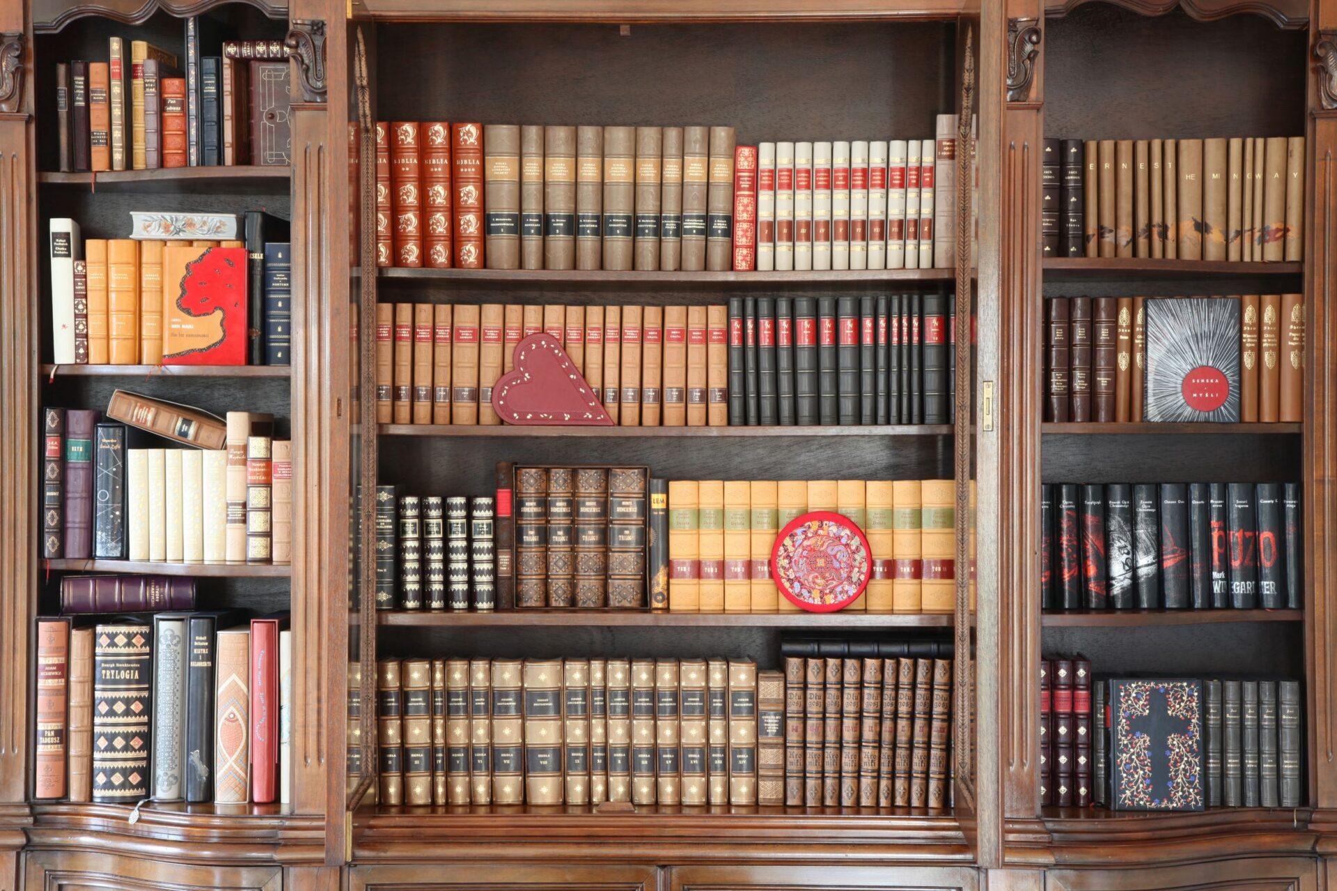 biblioteka książek kolekcjonerskich