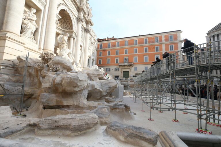 Na zdjęciu: Fontanna di Trevi