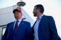 Prezydent USA Donald Trump wraz z synem, Donaldem Trumper Juniorem.