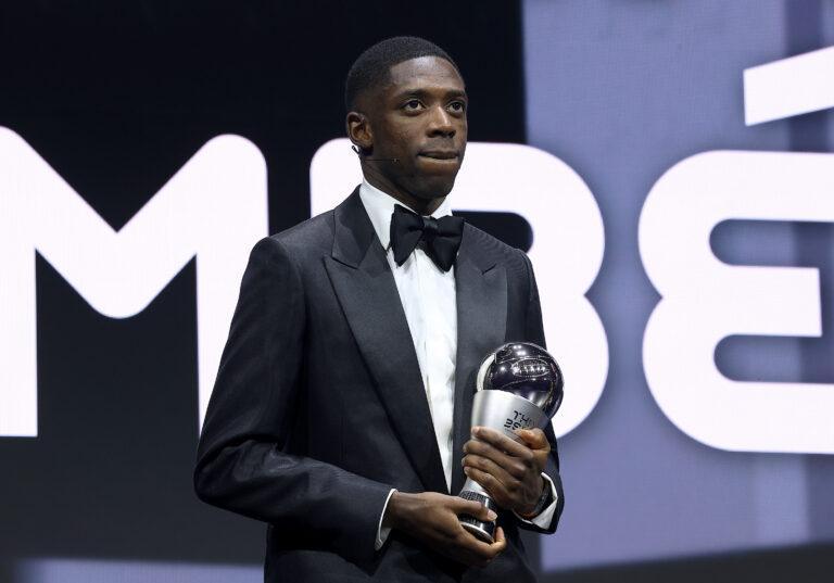 Ousmane Dembeke odbiera nagrodę FIFA The Best