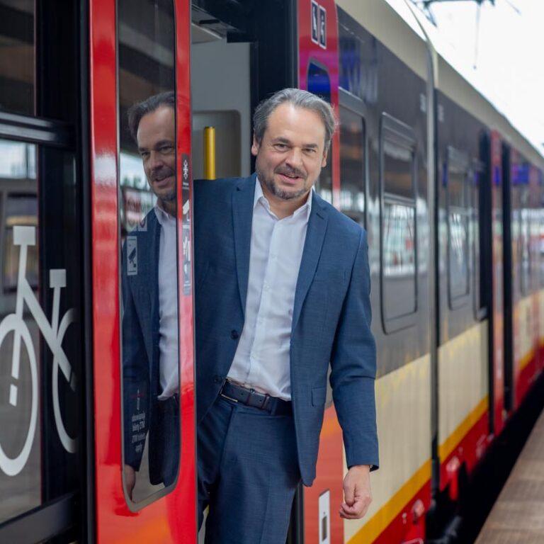 Jakub Majewski: Przegapiliśmy dekadę, blokując konkurencję na polskich torach (WYWIAD)