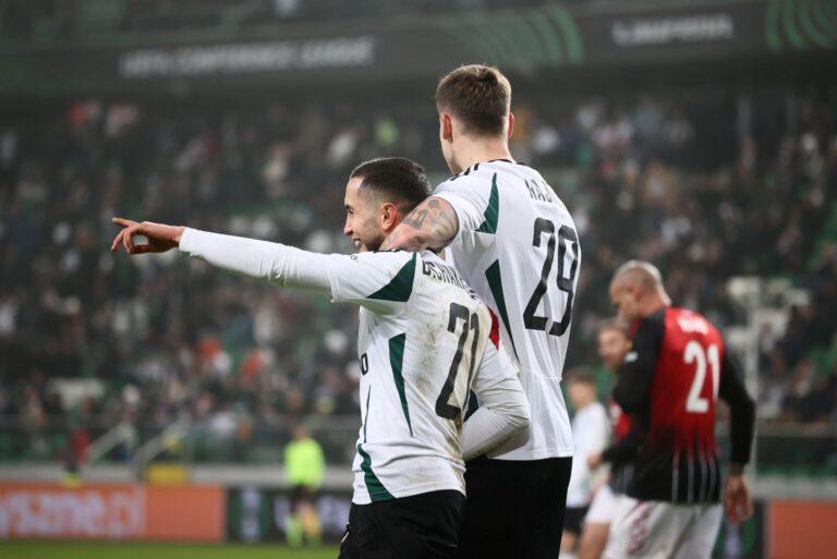 Na zdjęciu: Piłkarze Legii Warszawa