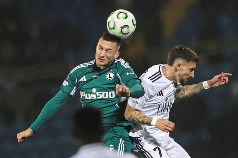 Na zdjęciu: Mecz Legii z FC Noah