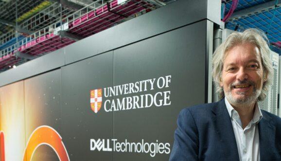 Profesor z Cambridge: światowa AI opiera się na jednej europejskiej firmie. Europa musi się obudzić (WYWIAD)