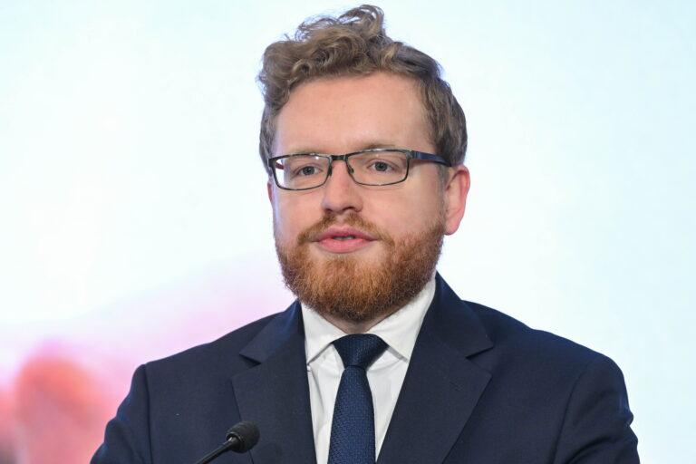 Wiceminister cyfryzacji Dariusz Standerski