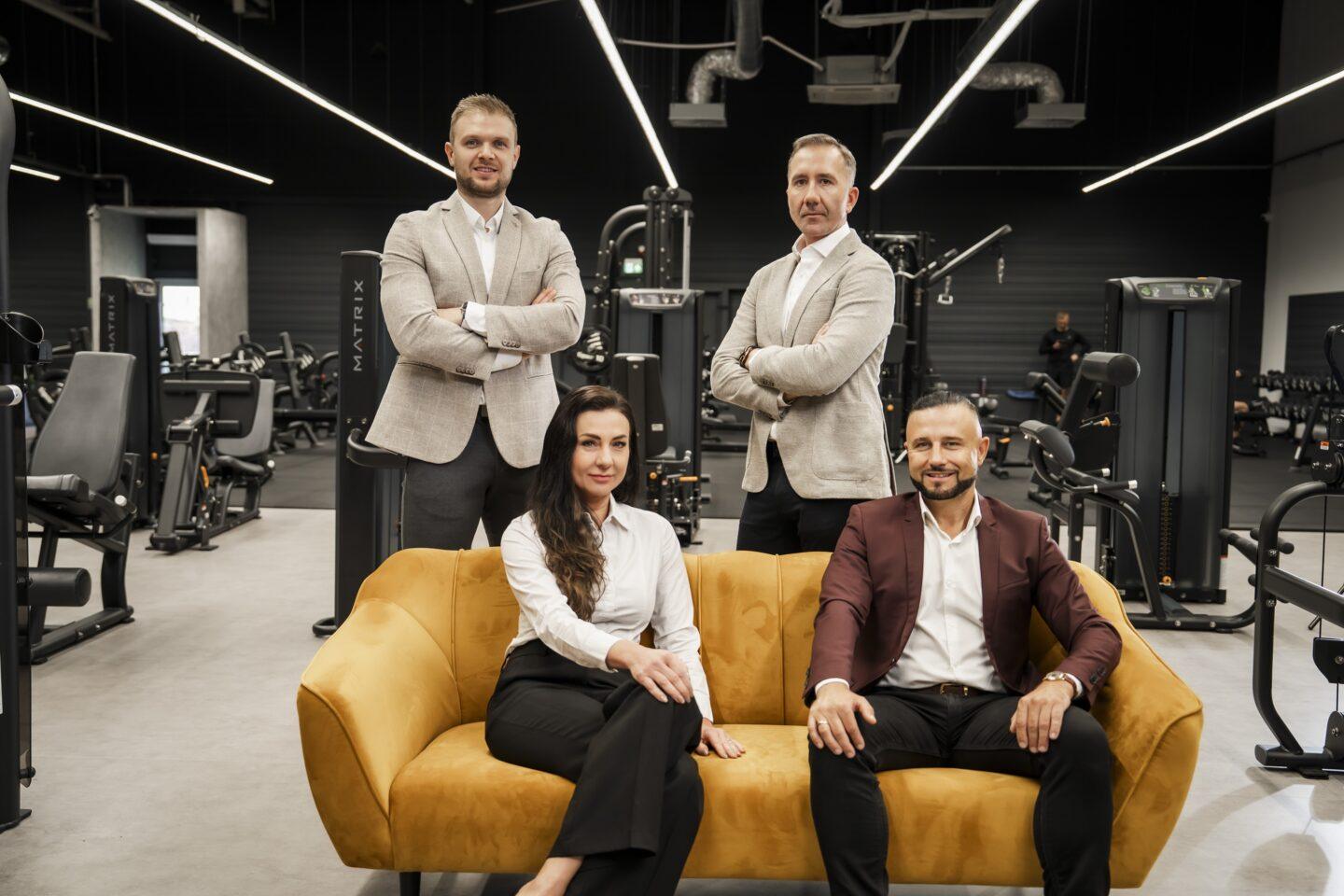 Właściciele i zarządzający Fit Style: Damian Śliwiński, Damian Ozga, Małgorzata Burdziełowska i Łukasz Załucki