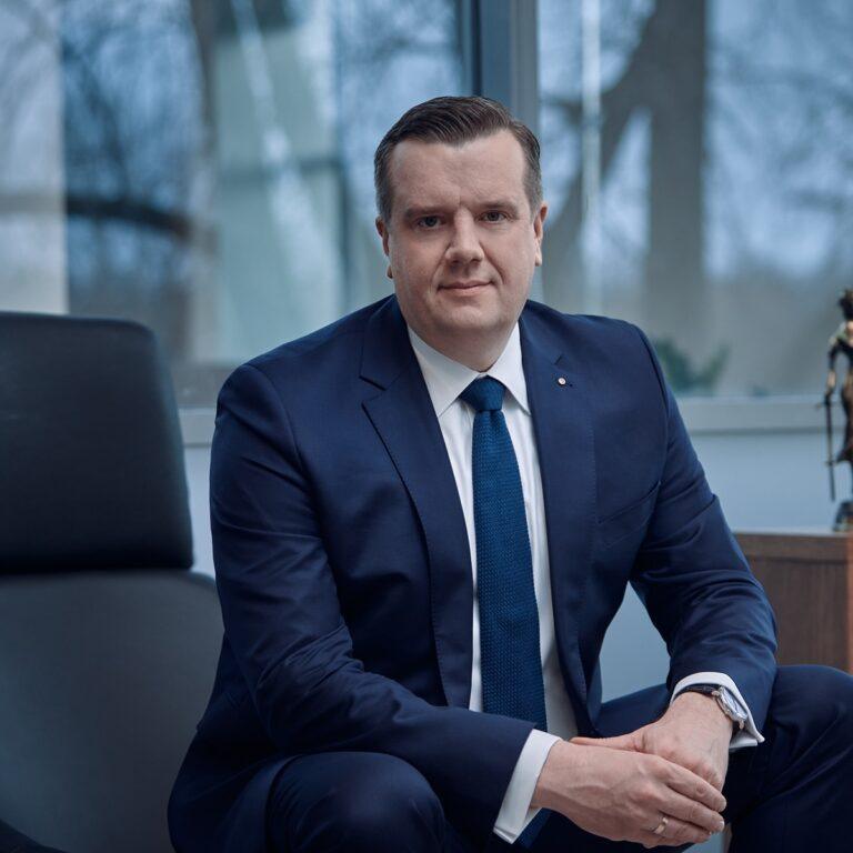 Dlaczego polscy radcowie prawni muszą być w Brukseli? (WYWIAD)