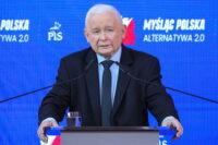 Prezes PIS Jarosław Kaczyński przemawia na sobotniej konferencji
