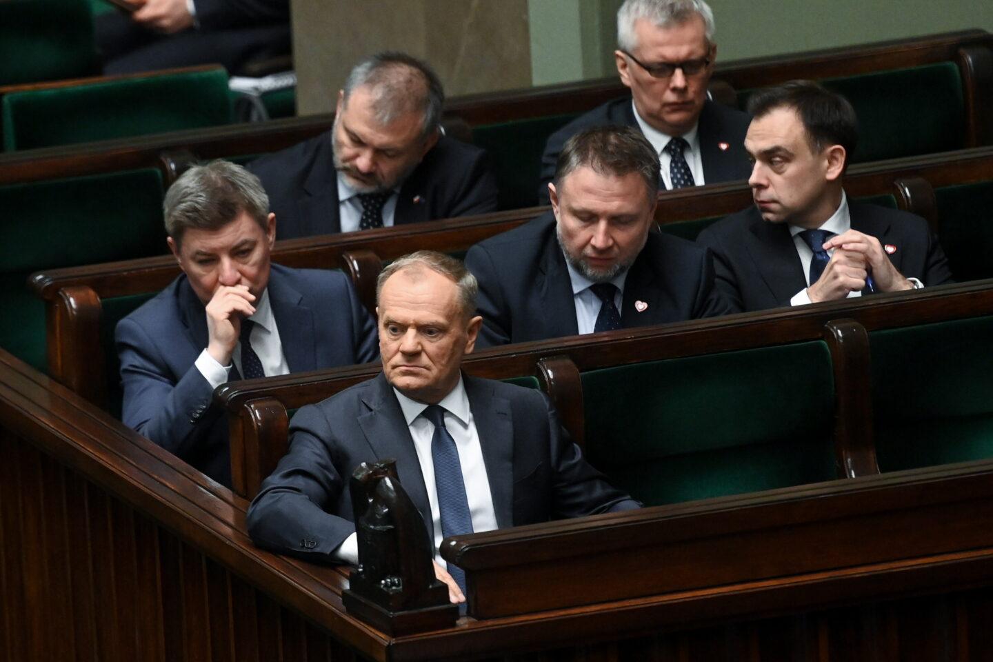 Członkowie rządu na sali obrad Sejmu w Warszawie, 5 grudnia 2025 r.
