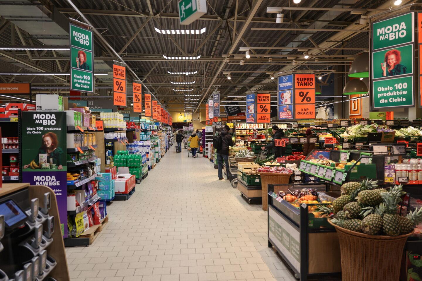 jeden ze sklepów sieci Kaufland w Warszawie