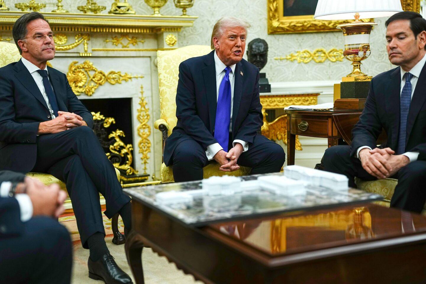 Donald Trump, Mark Rutte i Marco Rubioe i Marco Rubio