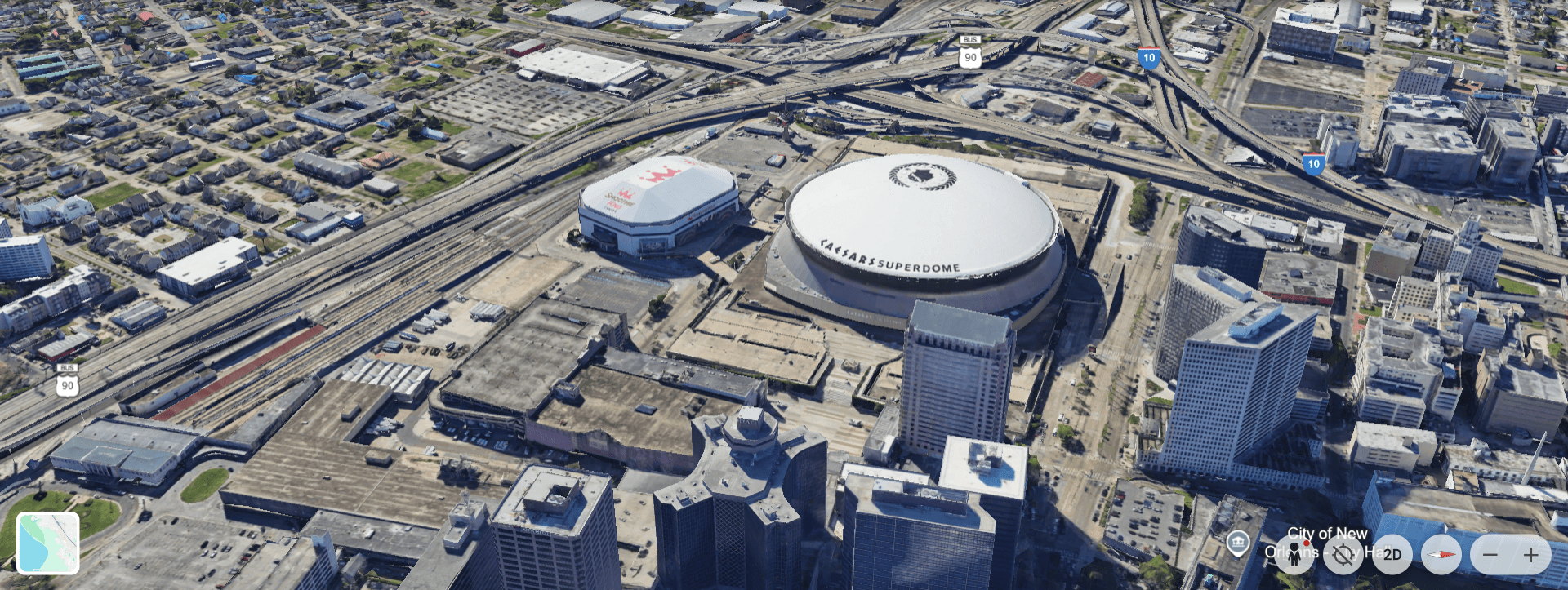 Smoothie King Center i Caesars Superdome.