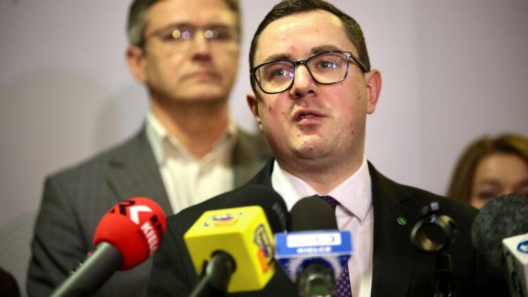 Minister energii Miłosz Motyka