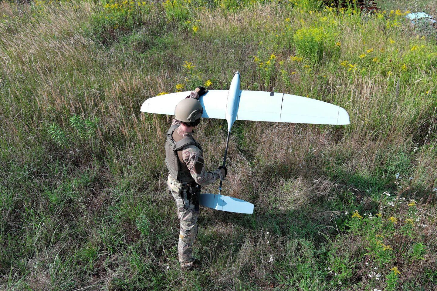 Dron Polaris
